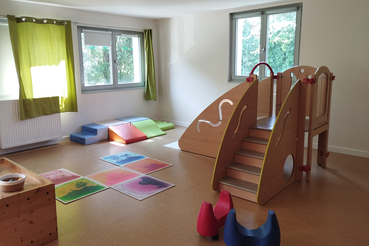 micro-crèche-bebes-chouettes-1200x800-2 micro-crèche-bebes-chouettes-1200x800-2